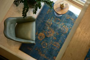 sorient-gallery-modern-blue-orange-01.